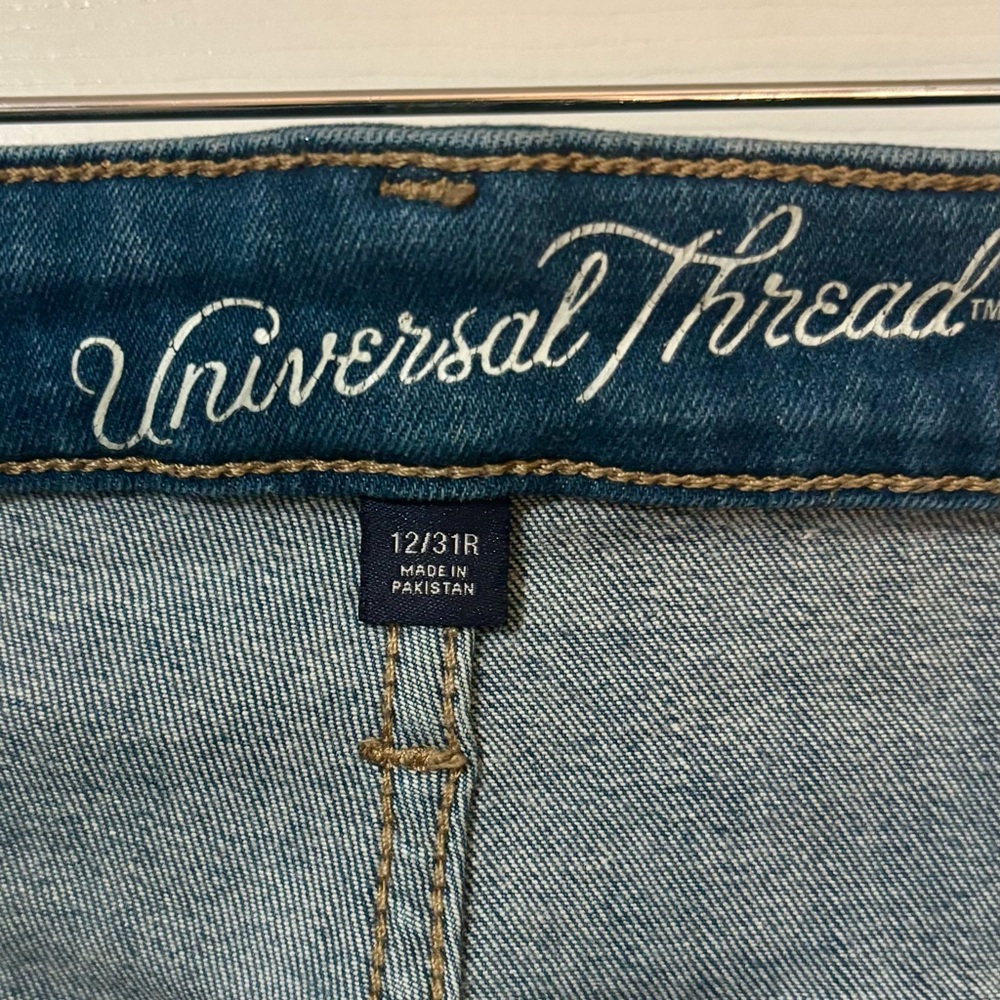 Ladies skinny jeans